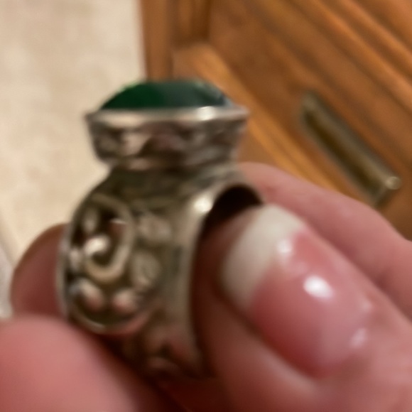 Brighton one of a kind ring. - Picture 4 of 6